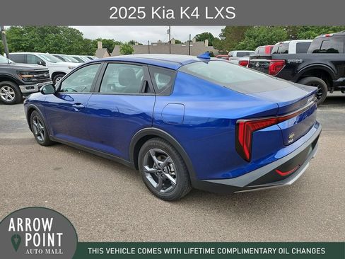 Used 2025 Kia K4 FWD image 8