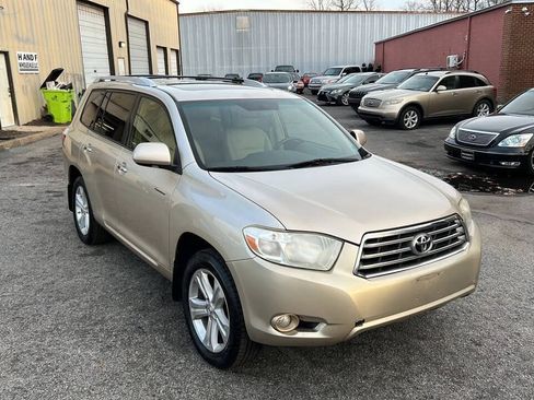 Used 2008 Toyota Highlander Limited FWD image 3