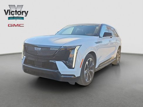 Used 2025 Cadillac Escalade IQ Sport 1 image 3