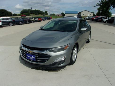 Used 2023 Chevrolet Malibu LS w/ Driver Confidence Package FWD image 5