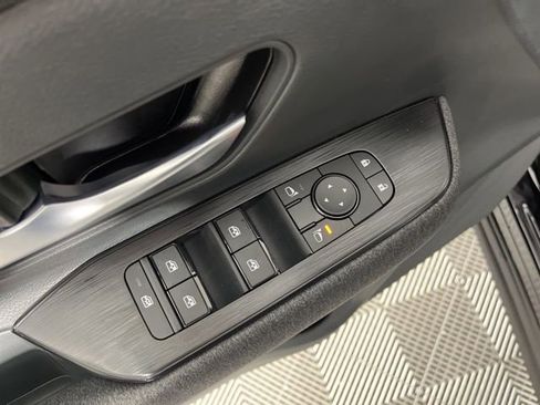 New 2026 Nissan Kicks SV image 30