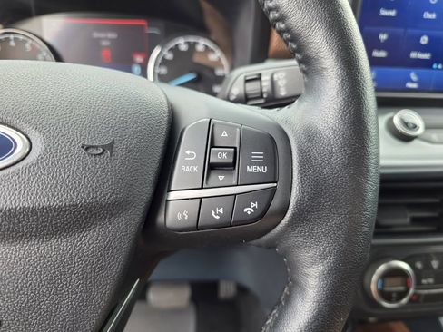 Used 2022 Ford Maverick Lariat w/ Lariat Luxury Package AWD/4WD image 18