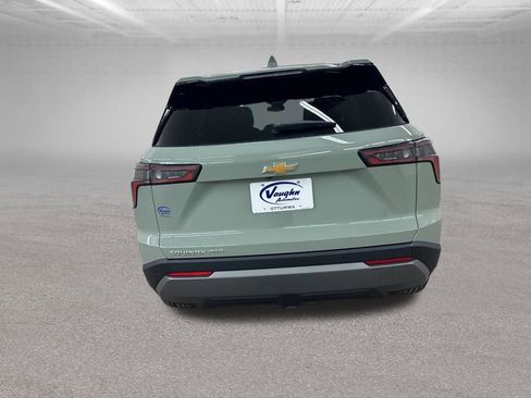 New 2026 Chevrolet Equinox LT w/ Convenience Package II image 9