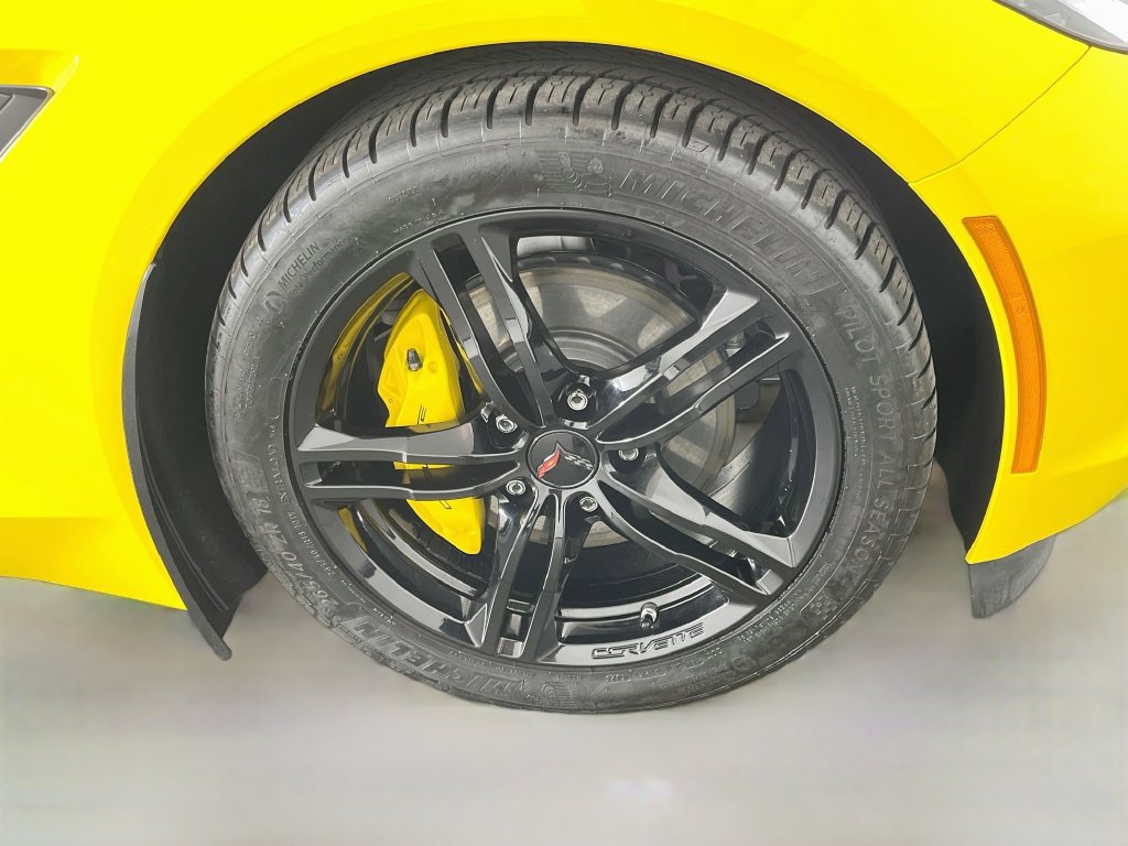 Used 2016 Chevrolet Corvette Stingray Coupe w/ Carbon Flash Badge Package RWD image 35
