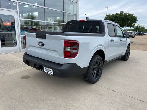 New 2026 Ford Maverick XLT w/ Equipment Group 301A AWD/4WD image 5