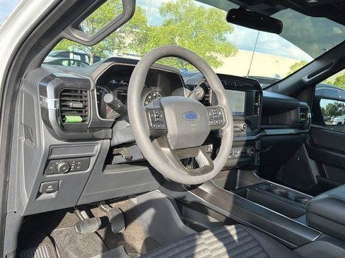 Used 2022 Ford F150 XL w/ STX Appearance Package RWD image 10