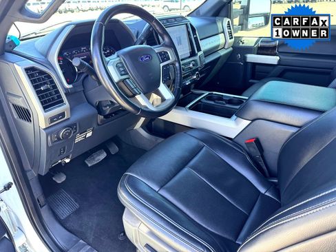Used 2022 Ford F250 Lariat w/ Lariat Value Package image 11
