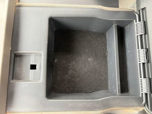 Used 2022 Ford F250 XL w/ Power Equipment Group image 30