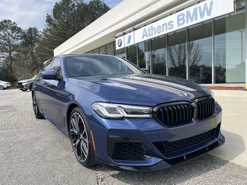 Used 2022 BMW 540i w/ M Sport Package image 1