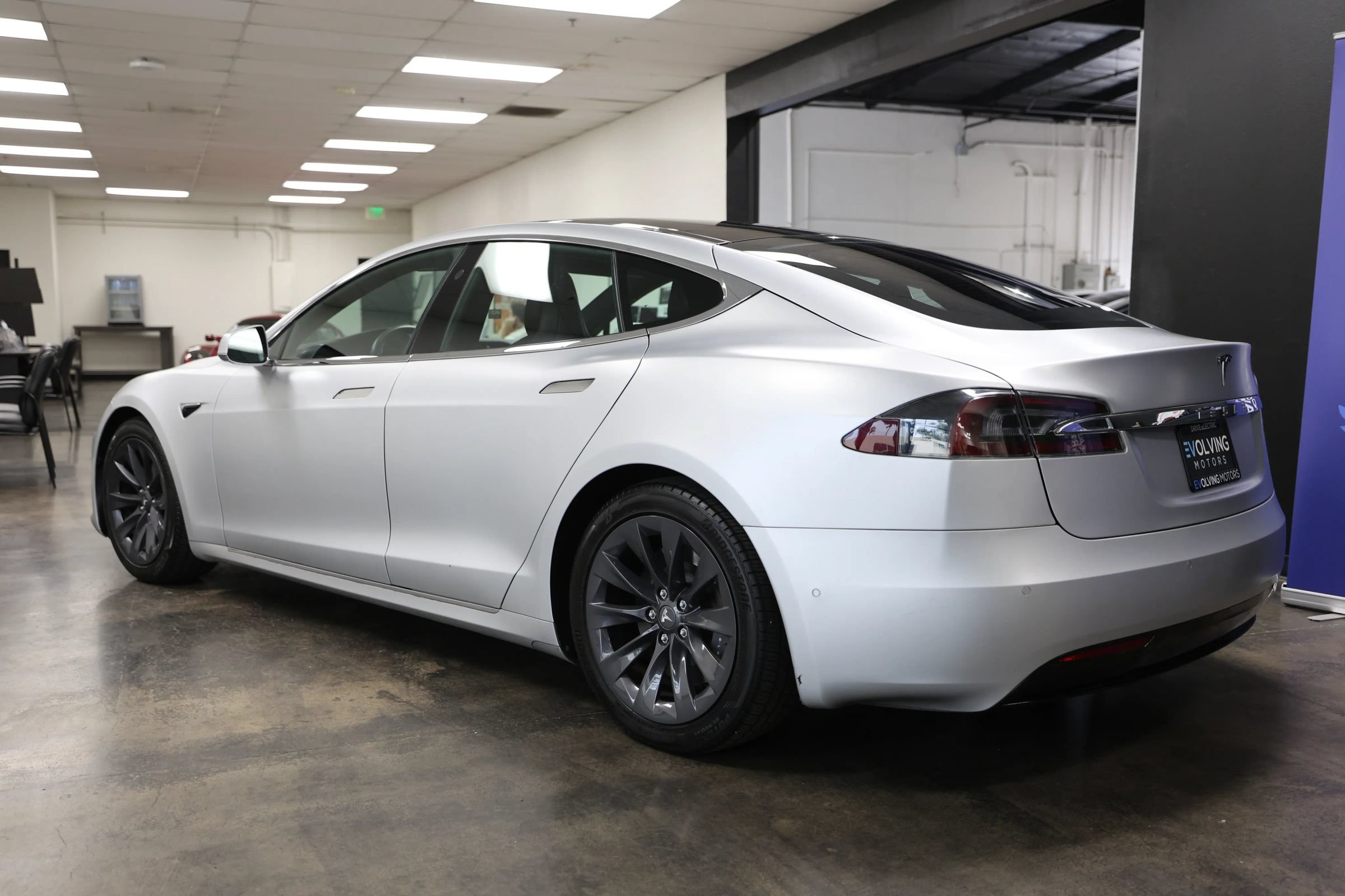 Used 2018 Tesla Model S 100D AWD/4WD image 10