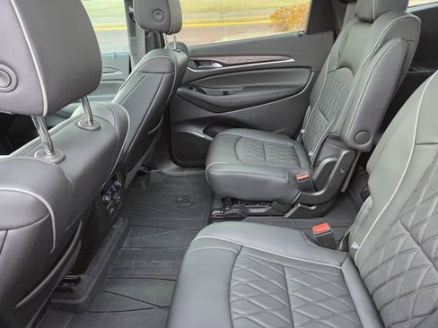 Used 2023 Buick Enclave Avenir w/ Avenir Technology Package image 50