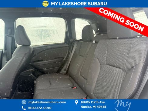 Used 2025 Subaru Forester Premium image 11