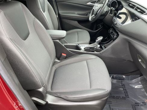 Used 2023 Buick Encore GX Select w/ Sport Touring Package image 17