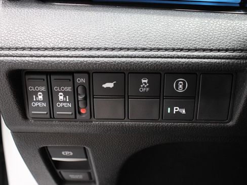 Used 2023 Honda Odyssey Touring image 29