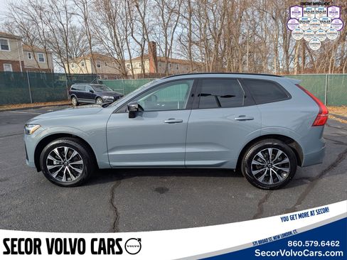 Certified 2024 Volvo XC60 B5 Core image 6