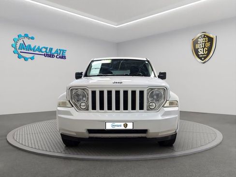 Used 2012 Jeep Liberty Sport RWD image 8