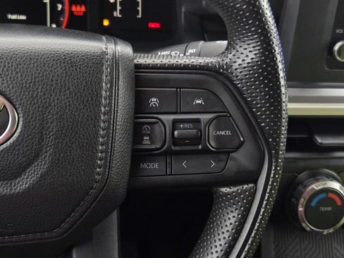 Used 2024 Toyota Tacoma SR5 AWD/4WD image 20