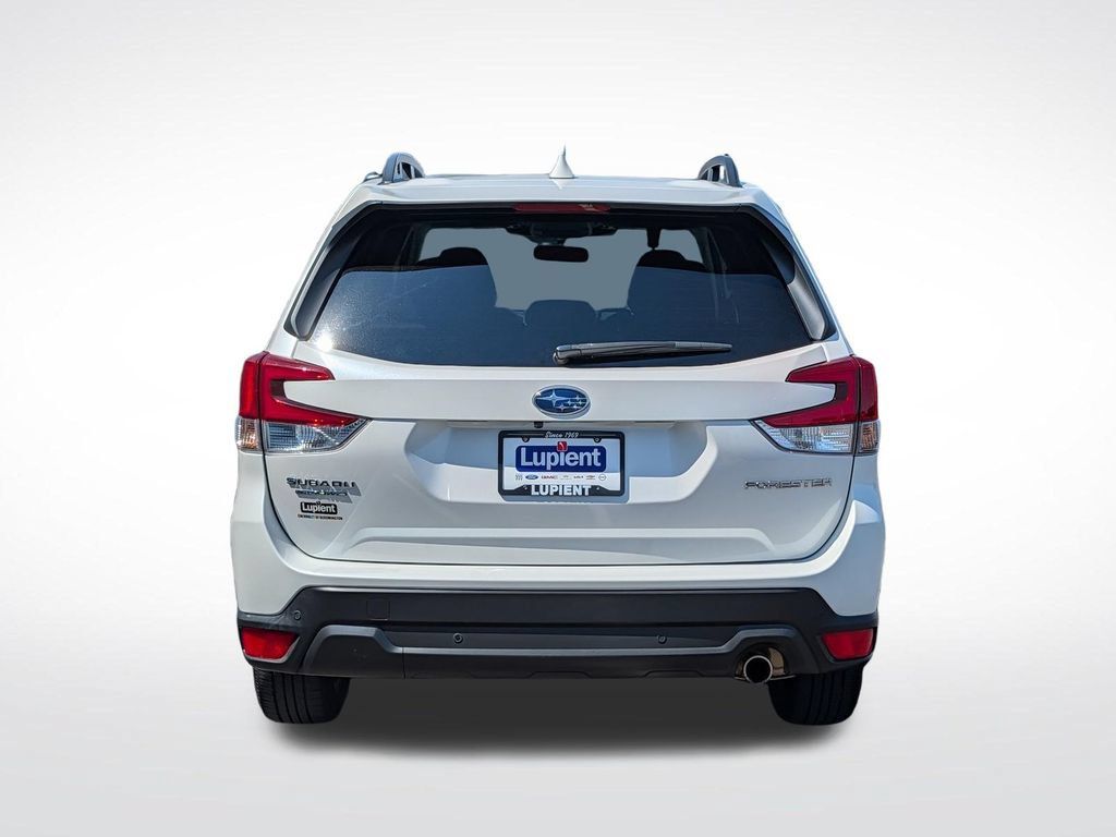Used 2022 Subaru Forester Limited AWD/4WD image 4