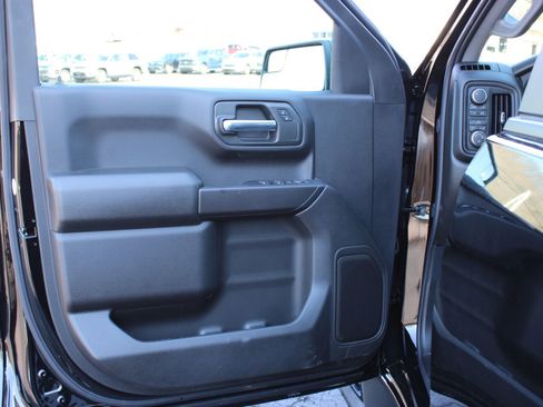 New 2026 Chevrolet Silverado 1500 Custom w/ Turbomax Blackout Package image 22