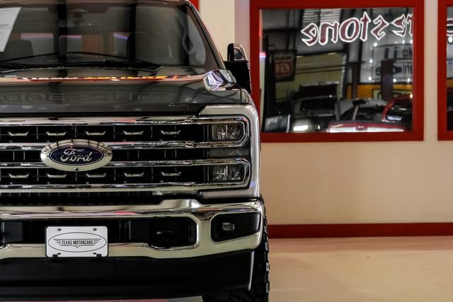 Used 2025 Ford F250 Lariat w/ Chrome Package AWD/4WD image 48