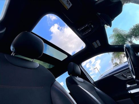 Used 2023 Mercedes-Benz EQB 250+ image 13