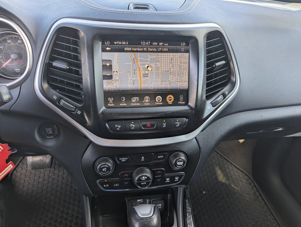 Used 2014 Jeep Cherokee Limited w/ Technology Group FWD image 14