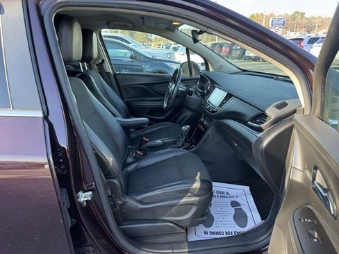 Used 2017 Buick Encore Preferred image 9