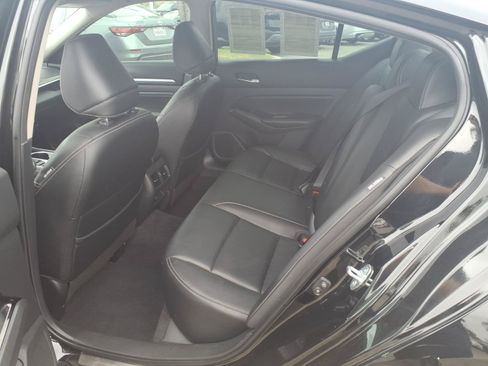Certified 2022 Nissan Altima 2.5 SL FWD image 11
