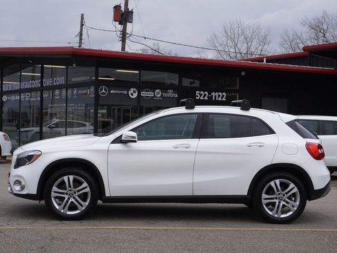 Used 2018 Mercedes-Benz GLA 250 4MATIC image 4