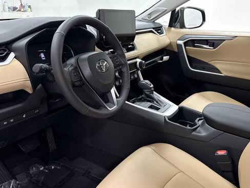 New 2025 Toyota RAV4 XLE Premium image 12
