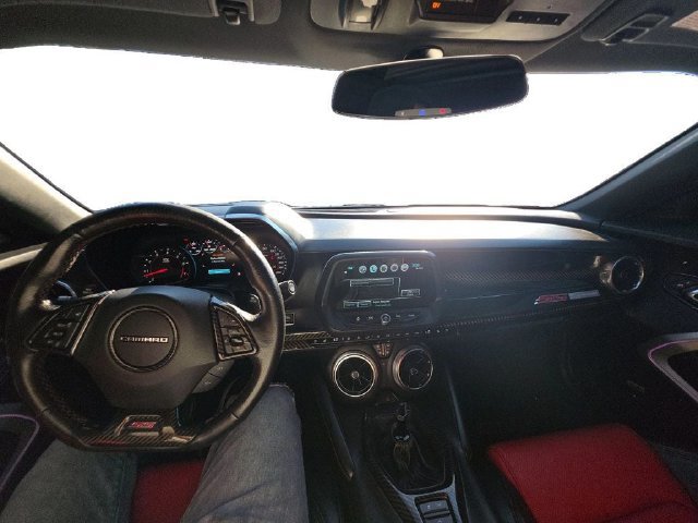 Used 2016 Chevrolet Camaro SS RWD image 12