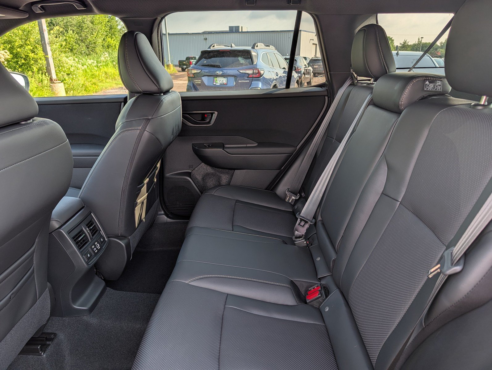 New 2026 Subaru Outback Limited XT AWD/4WD image 7