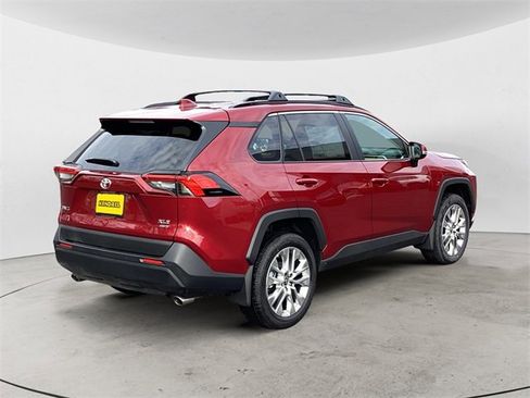 New 2025 Toyota RAV4 XLE Premium image 5
