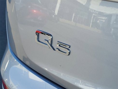 Used 2022 Audi Q5 2.0T Premium Plus w/ Premium Plus Package image 7