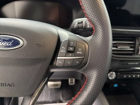 Used 2023 Ford Escape ST-Line w/ Tech Pack #1 image 17