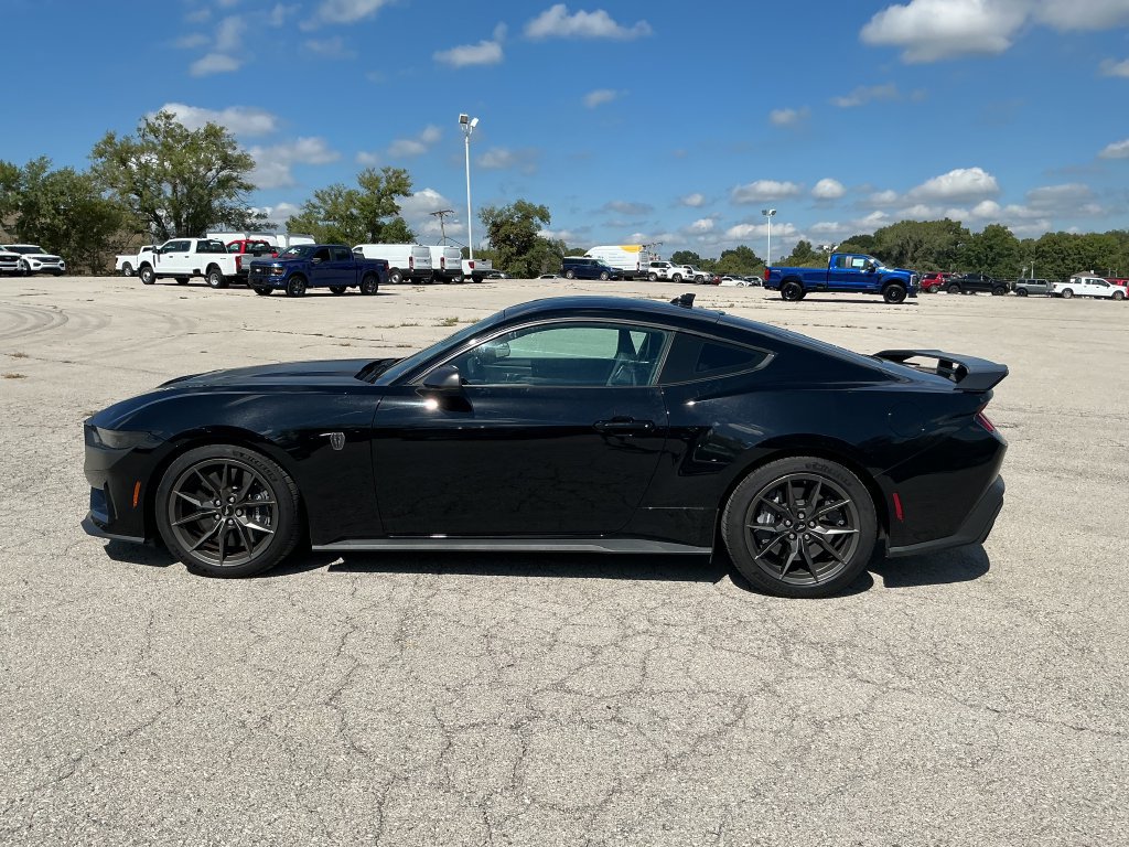 Used 2024 Ford Mustang Dark Horse RWD image 2