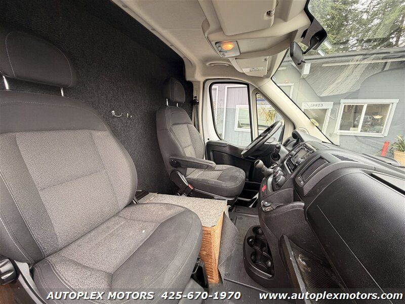 Used 2015 RAM ProMaster 2500 w/ Interior Convenience Group FWD image 13