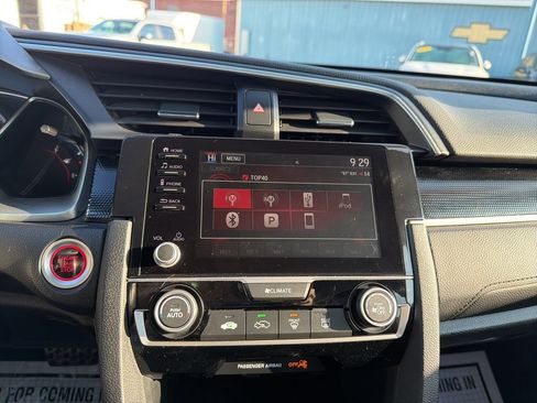 Used 2019 Honda Civic Sport image 19