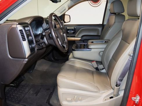 Used 2017 Chevrolet Silverado 1500 LTZ image 40