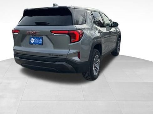 Used 2025 GMC Terrain Elevation image 8