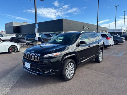Used 2017 Jeep Cherokee Overland w/ Technology Group