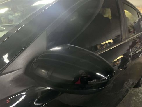 Used 2023 Nissan Sentra SV image 11