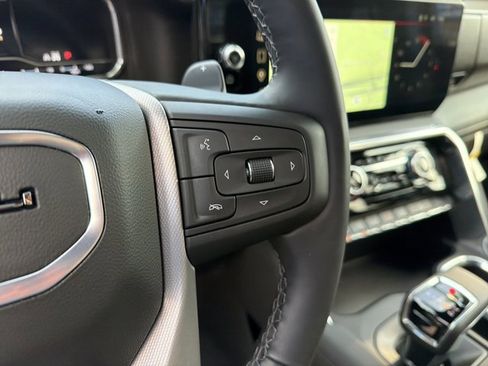 Used 2025 GMC Sierra 1500 Denali AWD/4WD image 21
