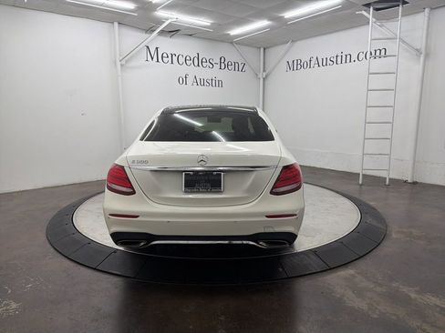 Used 2018 Mercedes-Benz E 300 image 6