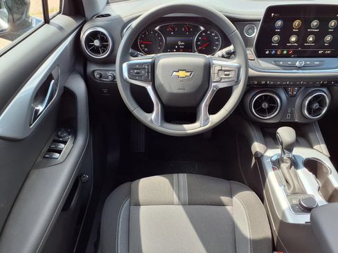 New 2026 Chevrolet Blazer LT w/ Convenience Package FWD image 10