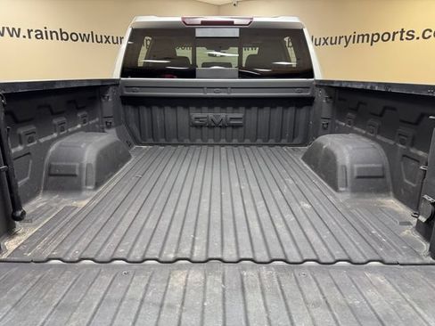Used 2021 GMC Sierra 1500 SLT RWD image 20