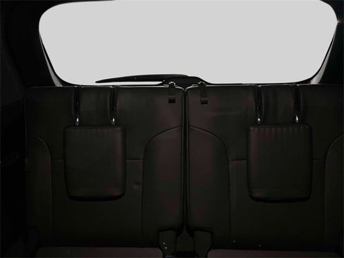 Used 2024 Lexus LX 600 F Sport image 17