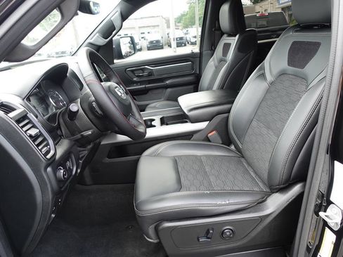 Used 2020 RAM 1500 Big Horn w/ Built-to-serve Edition AWD/4WD image 18