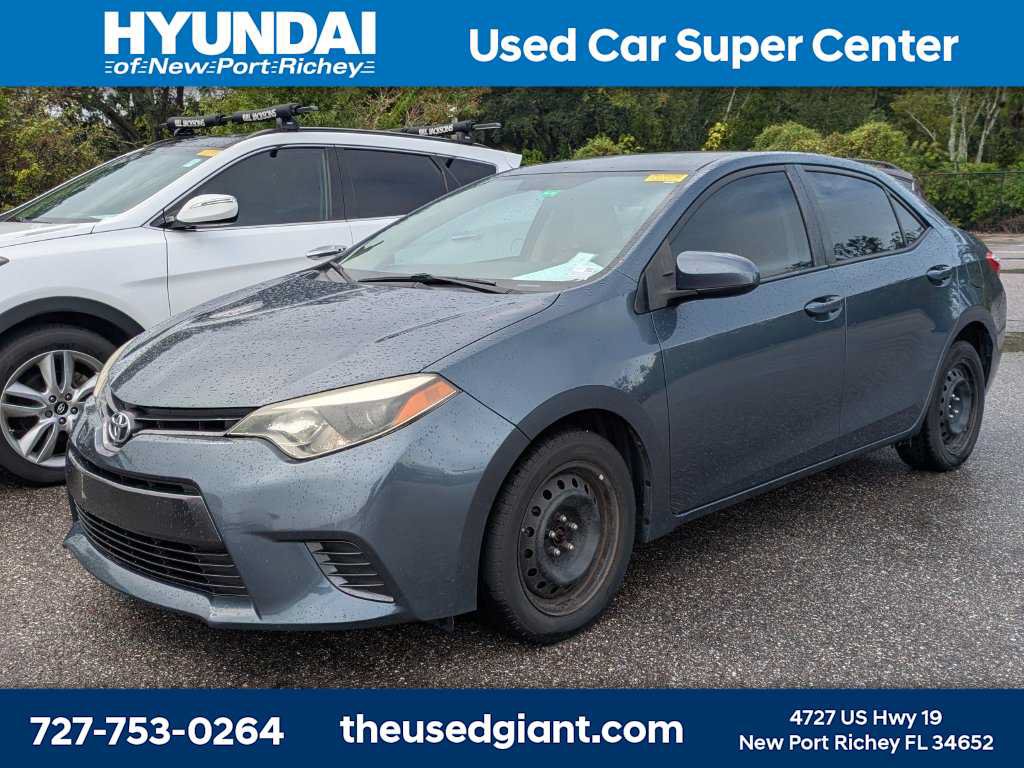 Used 2016 Toyota Corolla LE FWD image 1