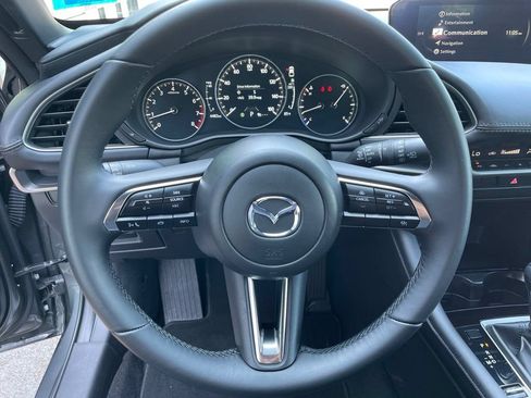 Certified 2025 MAZDA MAZDA3 s Sport FWD image 15